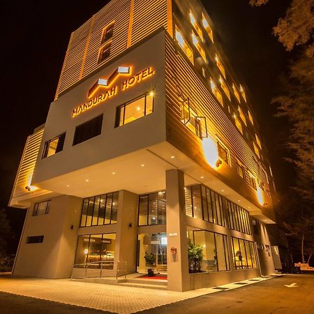 Mandurah Hotel Kuantan Extérieur photo
